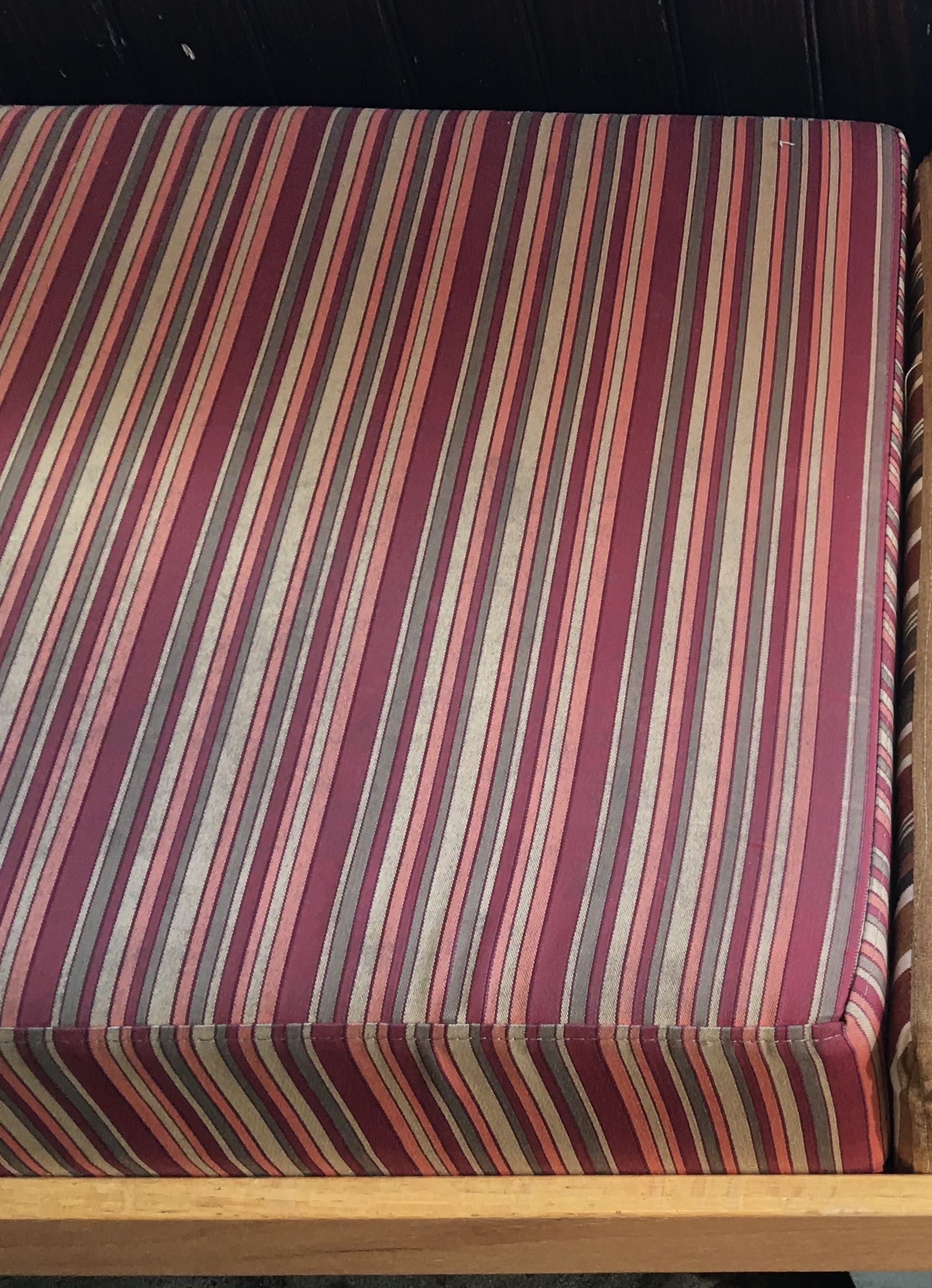 applebees stripe.jpg
